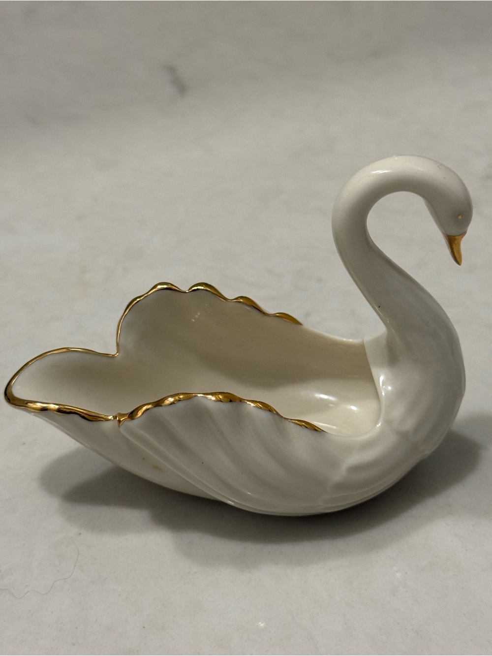 Vintage Lenox Swan Wedding Place Card Holder Cake Topper Gold Trim Discontinued